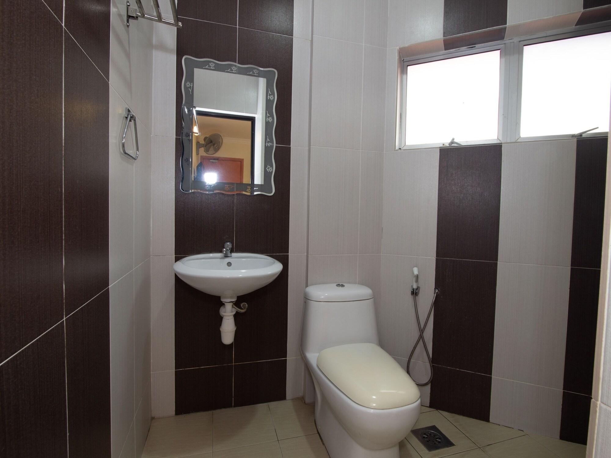 Oyo 424 Kk Inn Hotel Ampang  Exterior foto